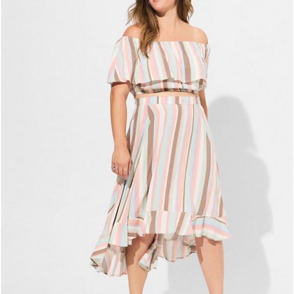 Torrid Stripe Challis Two (2) Piece Off Shoulder Top Hi-Lo Skirt Set Feminine